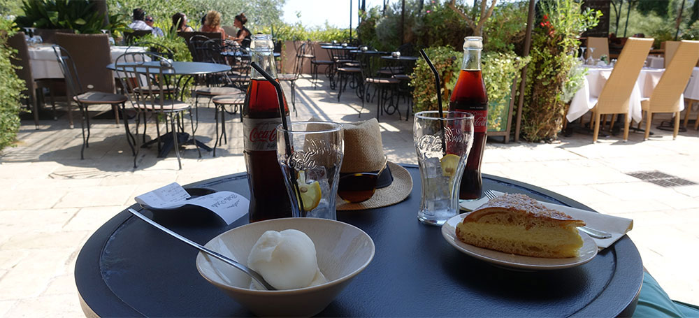 Tarte Tropezienne und Brigitte Bardot Tarte Tropezienne und Brigitte Bardot