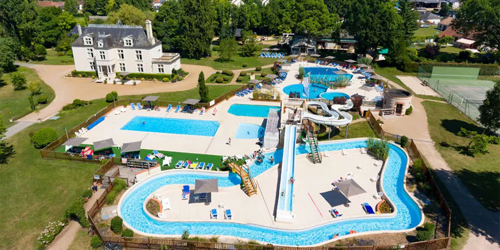 Swimming Pool von Château des Marais