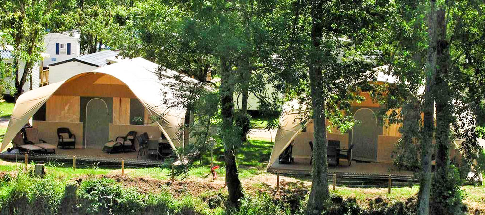 Luxus Camping im Grand Lodgezelt