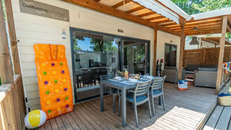 Mobilheim Extra Groß / Luxus voorbeeld