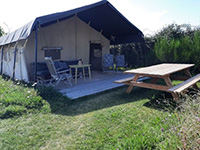 Montperroux SafariZelt met Sanitair