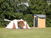 Kuilart Stellplatz mit Sanitär