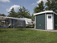 Mölke Stellplatz mit Privatsanitär