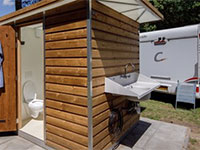 Flaasbloem Stellplatz mit privat Sanitär