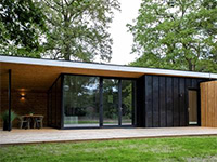 BreeBronne Wald Cottage