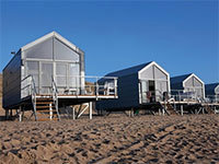 Vrijstaand Strandhuisje