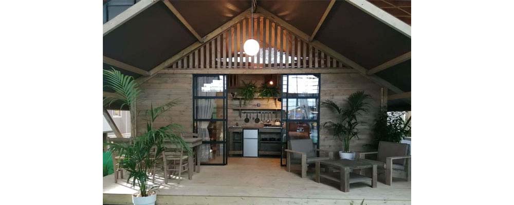 Safari Lodgetent Special