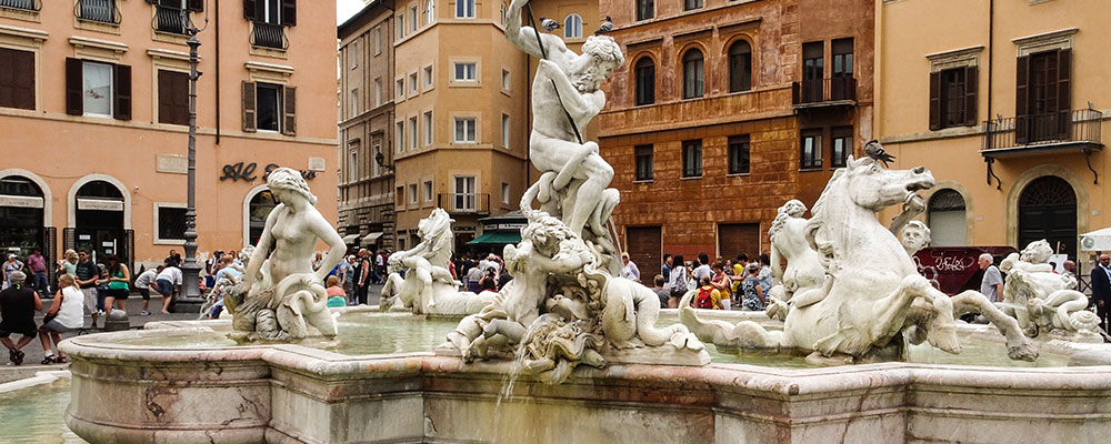 Vom Campingplatz in die Stadt von Romulus und Remus