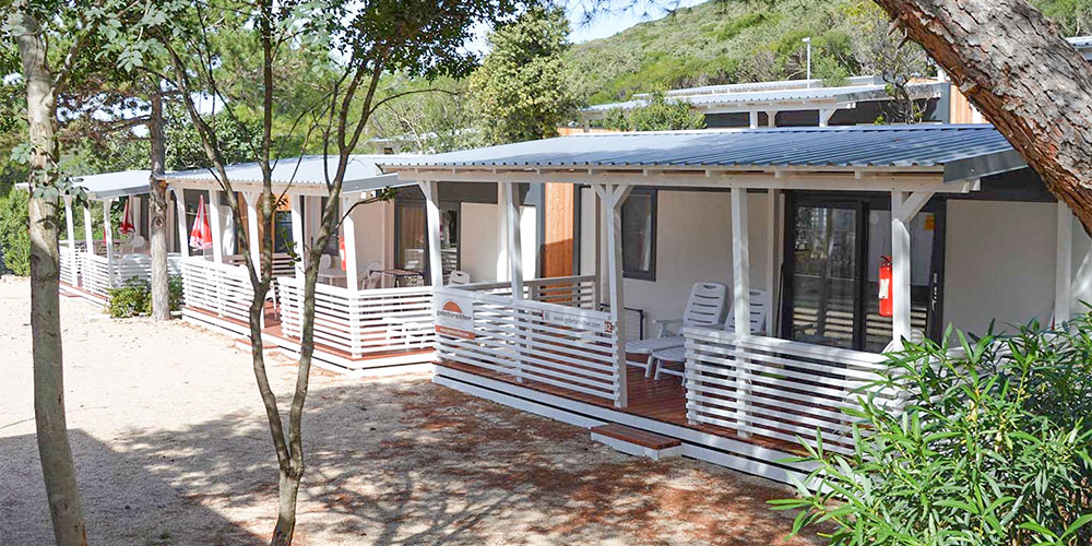 Gebetsroithers Luxusangebot &ndash; die Glamping-Mobilheime &ldquo;LA&rdquo;