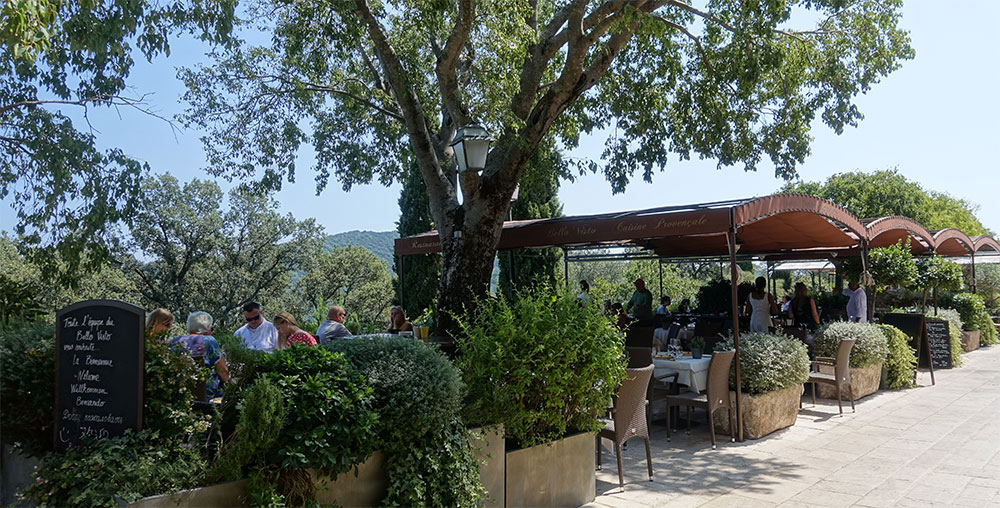 Diverse Restaurants der Extraklasse finden Sie in Gassin 