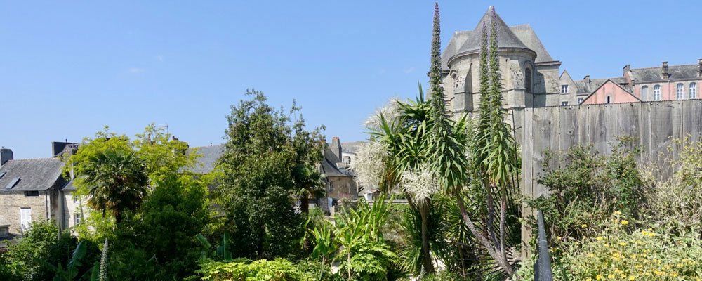 Der Jardin de la Retraite ist in mehrere Ebenen unterteilt Der Jardin de la Retraite ist in mehrere Ebenen unterteilt