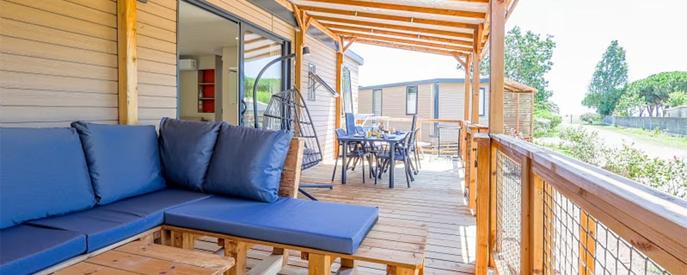 Ein 8-Personen-Mobilehome mit dem Komfort von zuhause? Das gibt es. Bei Eurocamp.