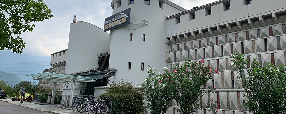 Hotels mit Ladestation, hier Swiss Quality Hotel Bellinzona Sud