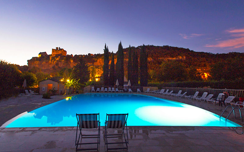 Glamping in der Dordogne mit Burgblick 