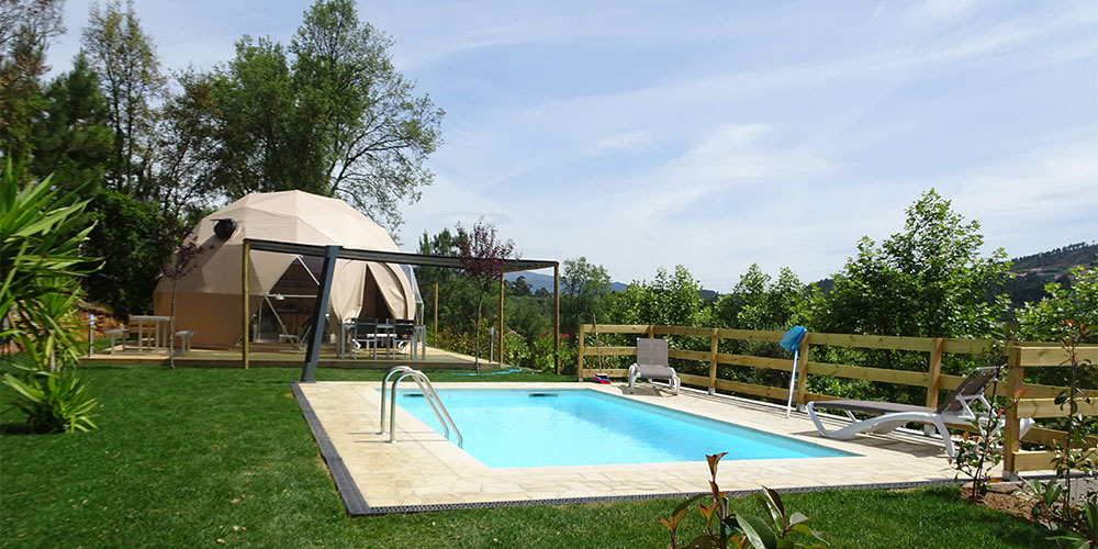Im Glamping-Dome logieren – mit eigenem Schwimmbad Im Glamping-Dome logieren – mit eigenem Schwimmbad
