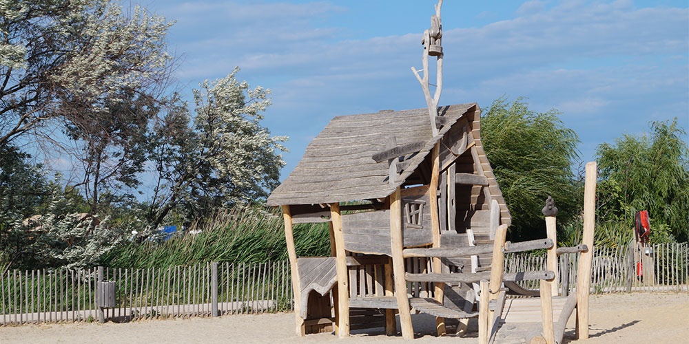 Teenager wollen einen Multisportplatz, keinen Spielplatz