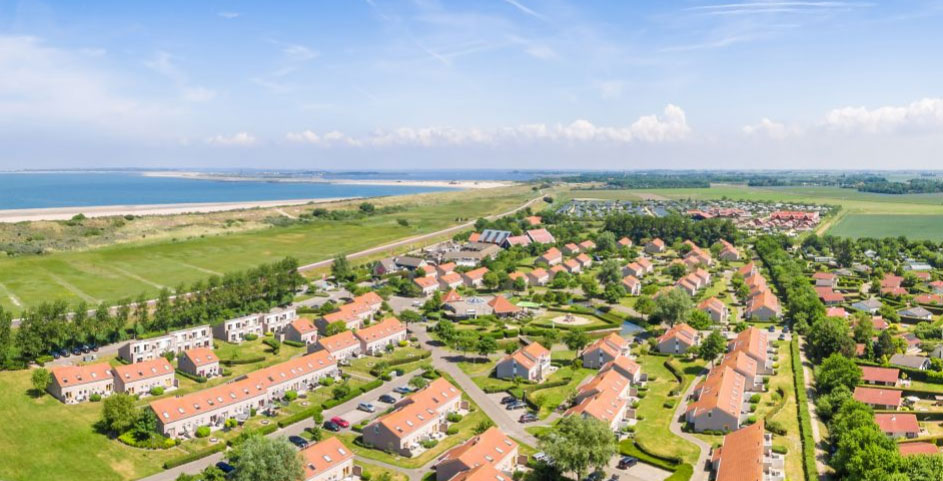 Viele renovierte Ferienh&auml;user im Ferienpark De Soeten Haert in Renesse