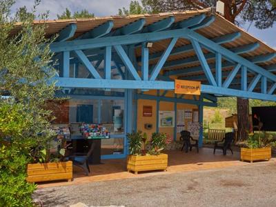 Thumbnail 4 van Domaine des Iscles