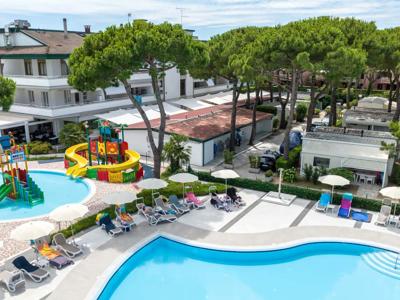 Thumbnail 2 van Residence Village