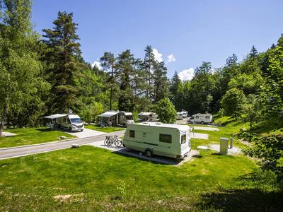 Thumbnail 3 van Bled