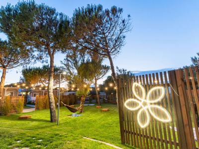 Thumbnail 4 van Pini Boutique Resort