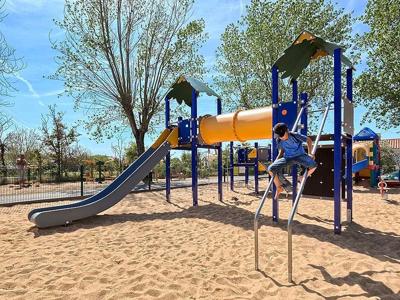 Thumbnail 3 van Au Port-Punay