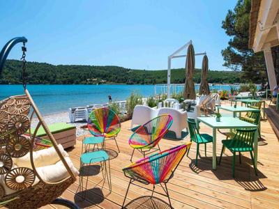 Thumbnail 5 van Arena One 99 Glamping