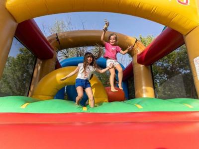 Thumbnail 3 van Val André