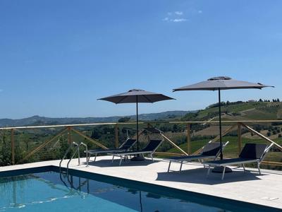 Thumbnail 2 van Il Masso