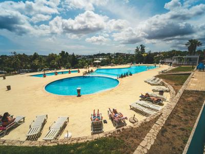 Thumbnail 4 van Holacamp Albufeira