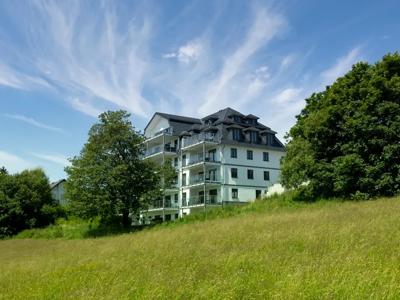 Thumbnail 3 van UplandParcs Astenblick