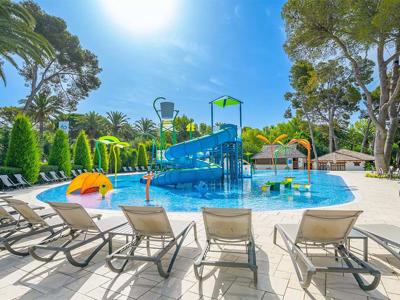 Thumbnail 3 van Playa Montroig