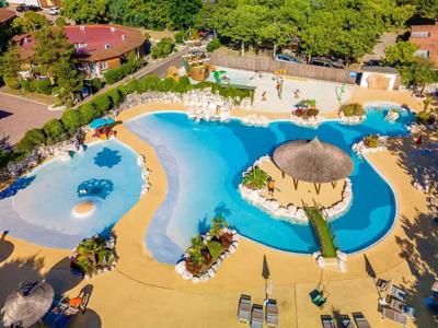 Thumbnail 3 van Tahiti Village