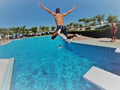 Thumbnail 3 van Miramare