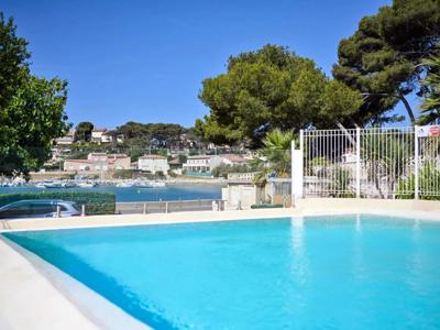 Thumbnail 2 van Lou Cigalon