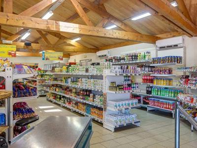 Thumbnail 4 van Les Alicourts Resort