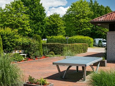 Thumbnail 2 van Knaus campingpark Hamburg