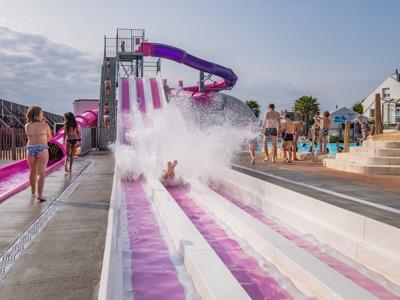 Thumbnail 2 van La Roseraie