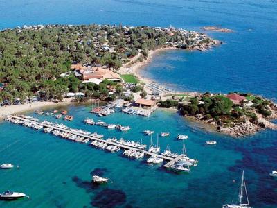 Thumbnail 5 van Centro Vacanze Isuledda