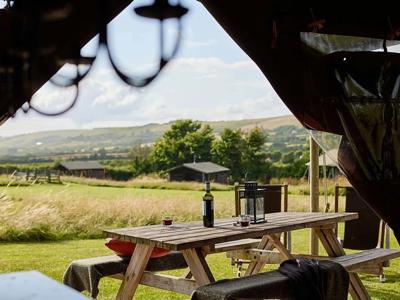 Thumbnail 3 van BoerenBed East Shilvinghampton Farm