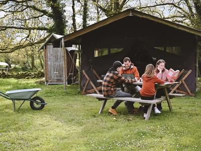 Thumbnail 5 van BoerenBed La Ferme de Penquelen Huella