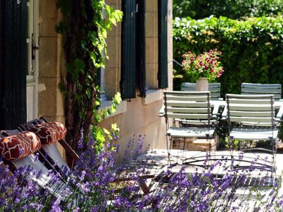 Thumbnail 3 van Kimaro Farmhouse