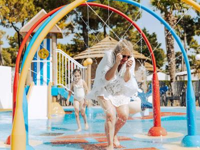 Thumbnail 3 van Le Tropicana