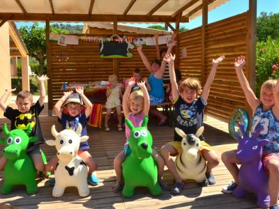 Thumbnail 5 van Les Amarines