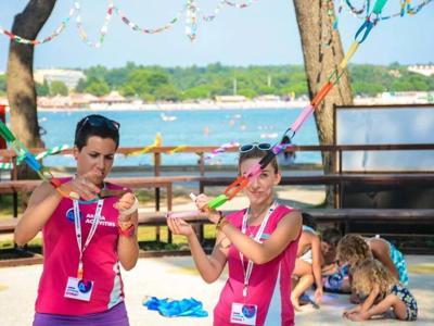 Thumbnail 4 van Indije