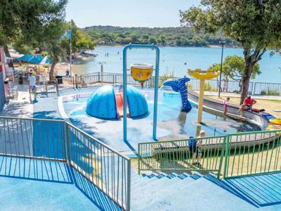 Thumbnail 4 van Veštar