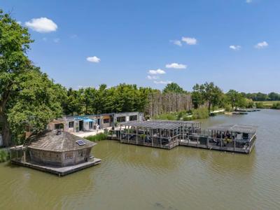 Thumbnail 3 van Village Flottant de Pressac