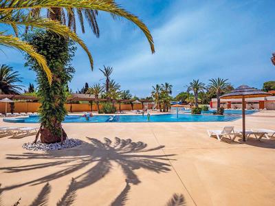 Thumbnail 3 van l'Oasis & California